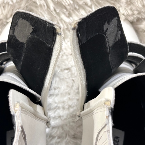 STEVE MADDEN -WHITE  BARK LOW HEEL WESTERN POINTED TOE ANKLE BOOTS - Picture 16 of 16